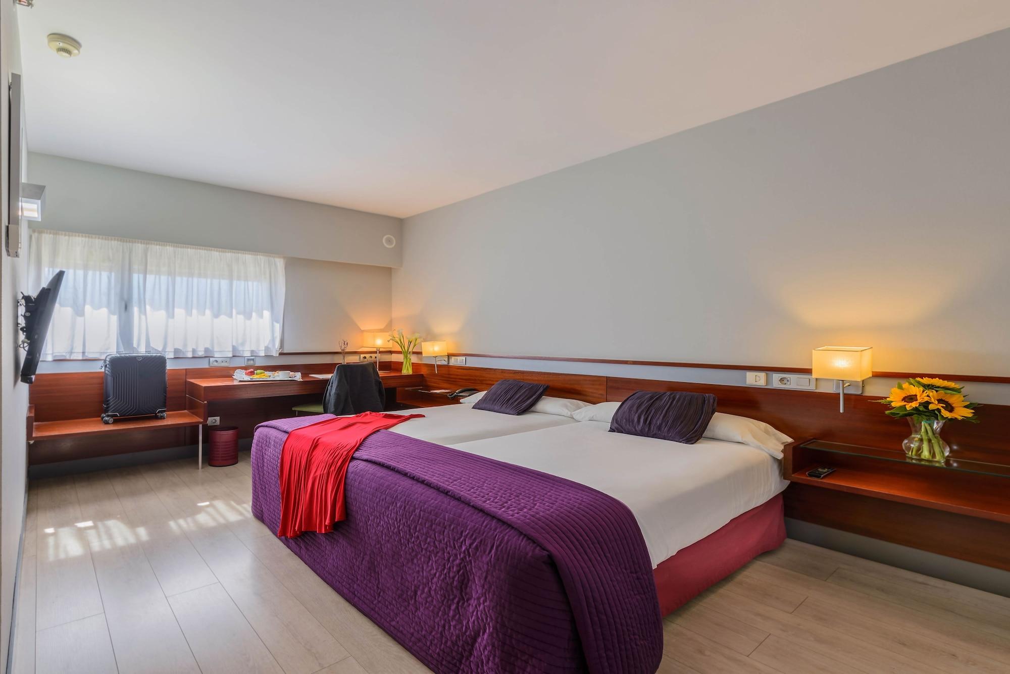 Hostal Torrejon Torrejón de Ardoz Екстериор снимка