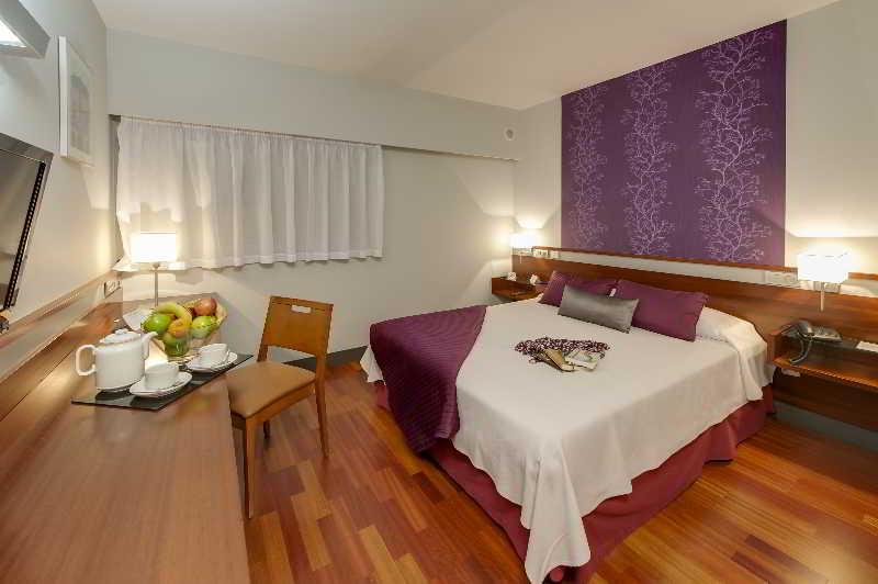 Hostal Torrejon Torrejón de Ardoz Екстериор снимка