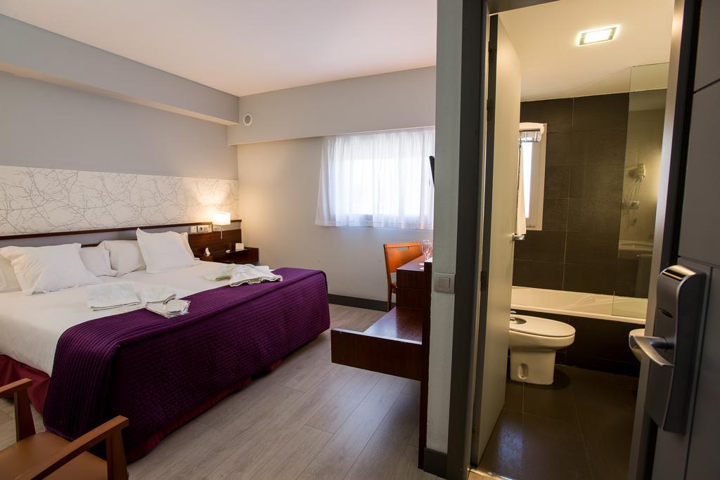 Hostal Torrejon Torrejón de Ardoz Екстериор снимка